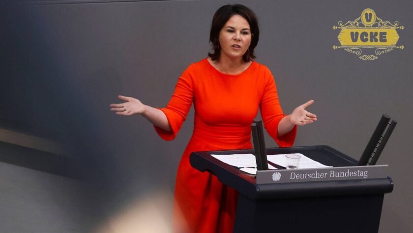 Annalena Baerbock Figur